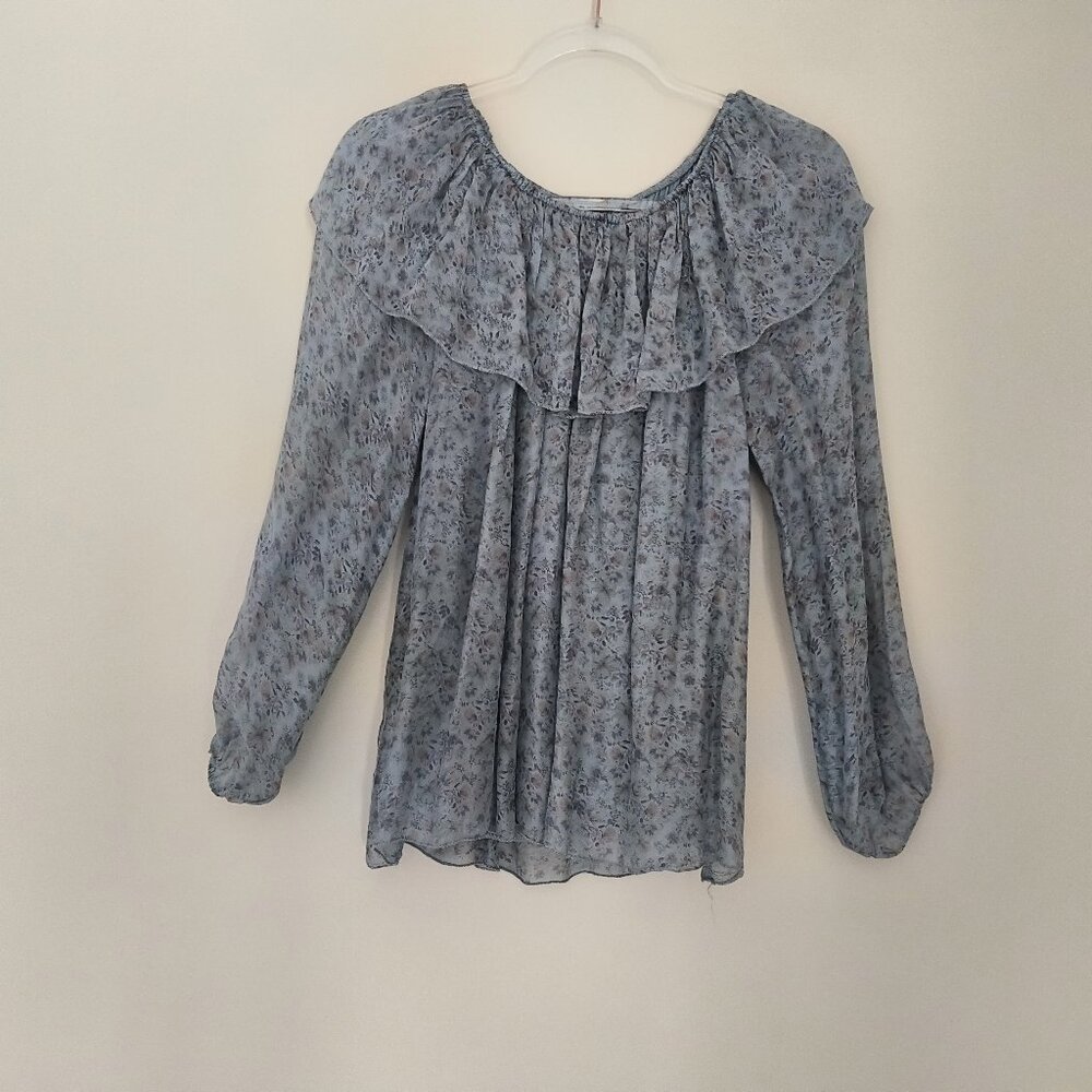 Tempo Paris  NWT Ruffled Blouse Size M